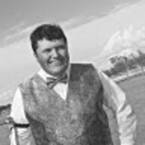 Meet your Posher, Logan